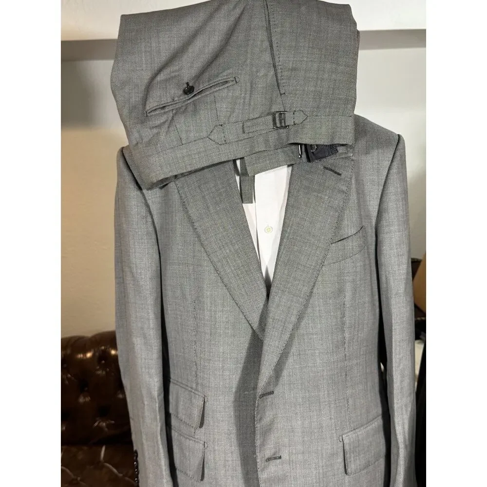 Tom Ford Nailhead Gray Suit 54 44R Shelton 36x31 Trousers Notch Lapel